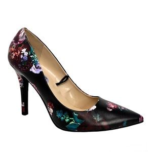 GUESS Womens Floral Pumps High Heel
Stiletto